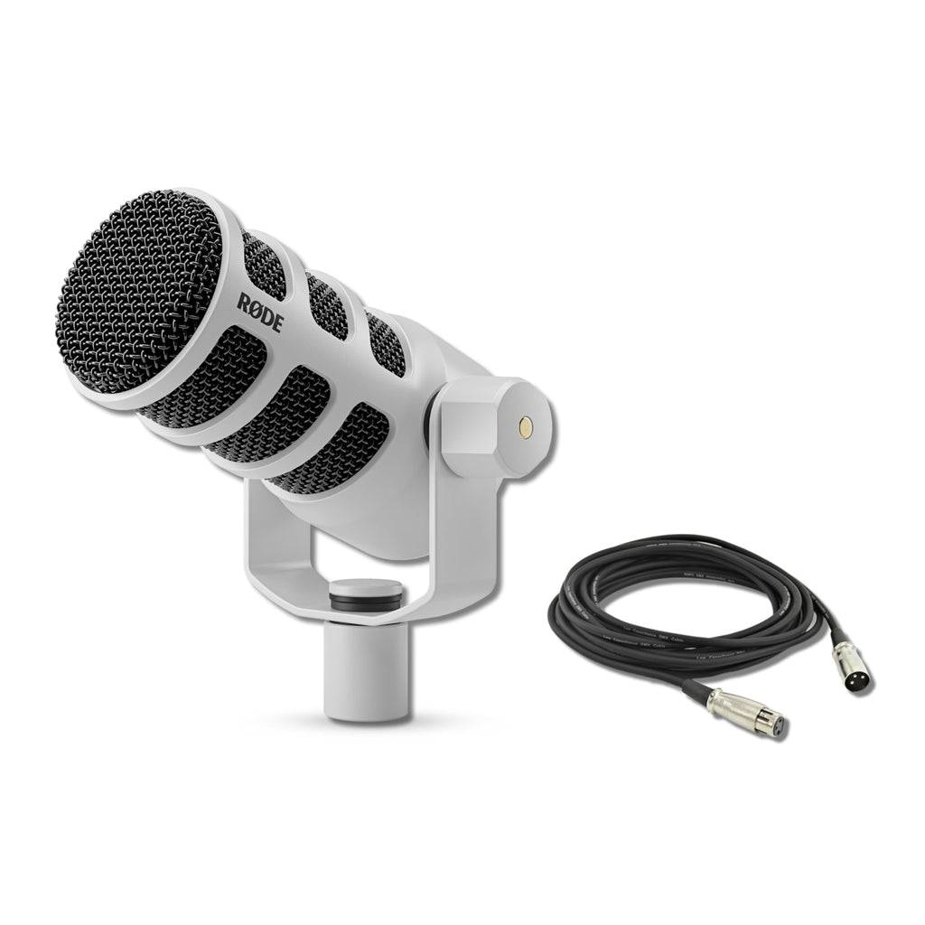 White Cardioid Dynamic Broadcast Microphone with XLR Cable S826