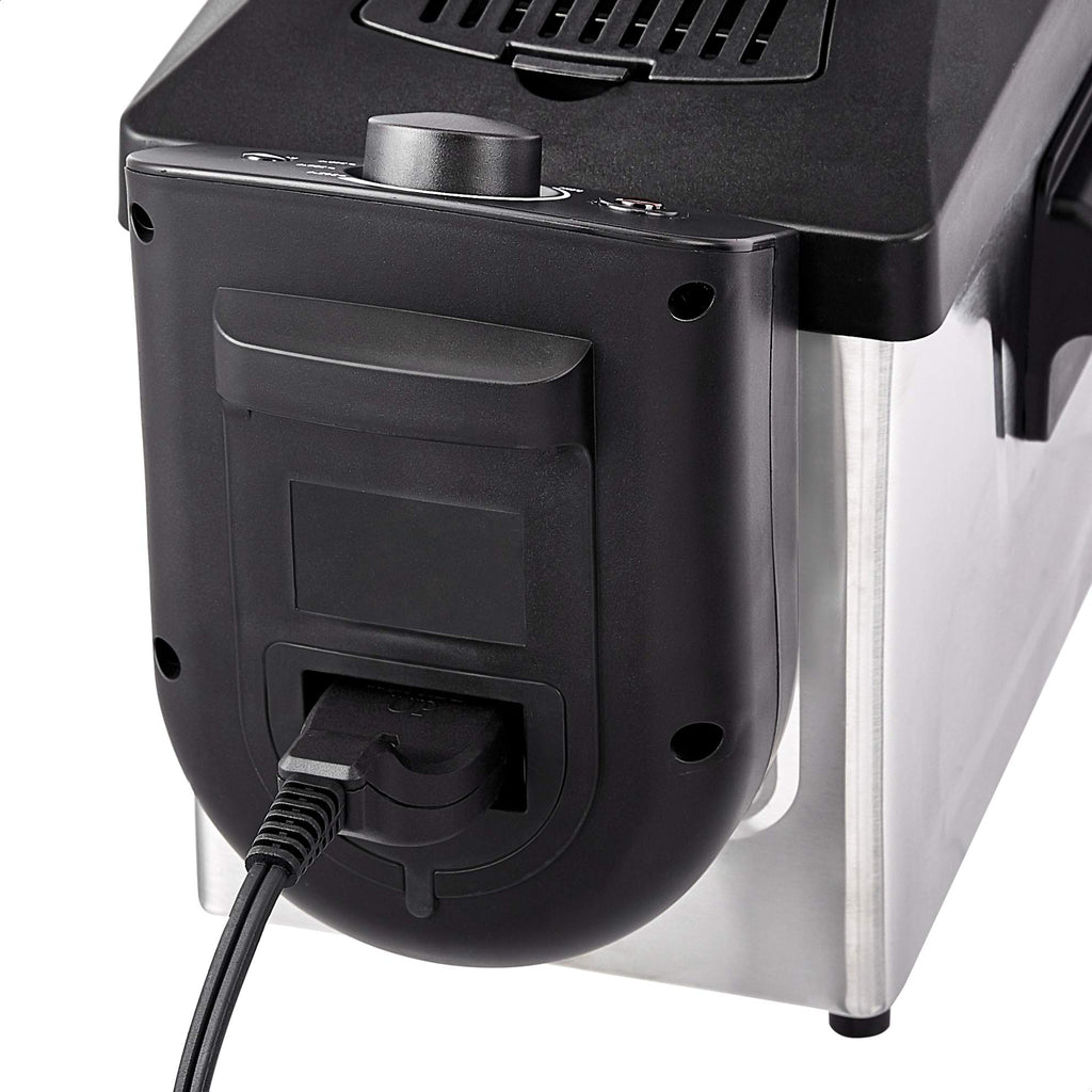 3.2-Qt Electric Deep Fryer with Adjustable Temperature Control R163316